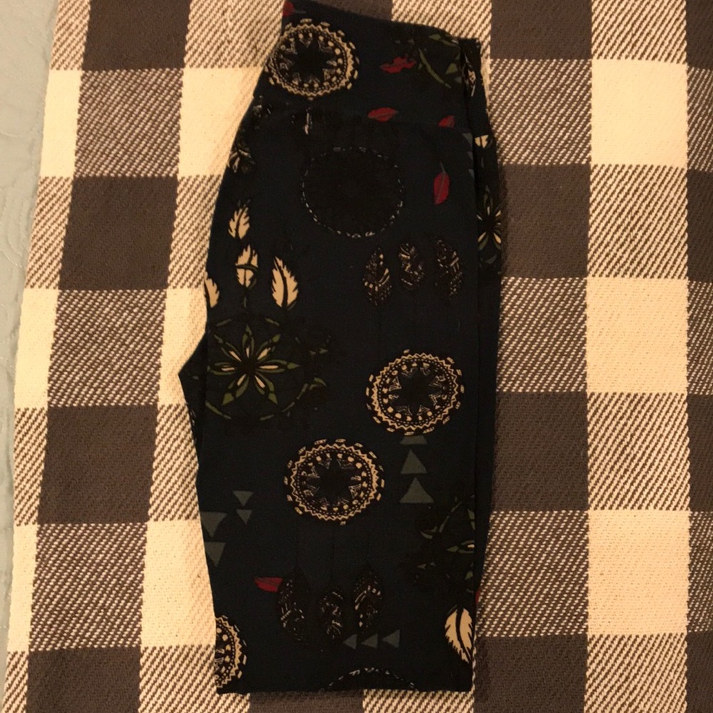 UNICORN LuLaRoe OS dream catcher leggings
